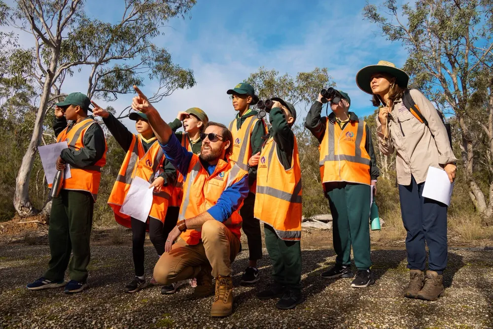 sustainability-02-conservation-fieldwork-team.webp